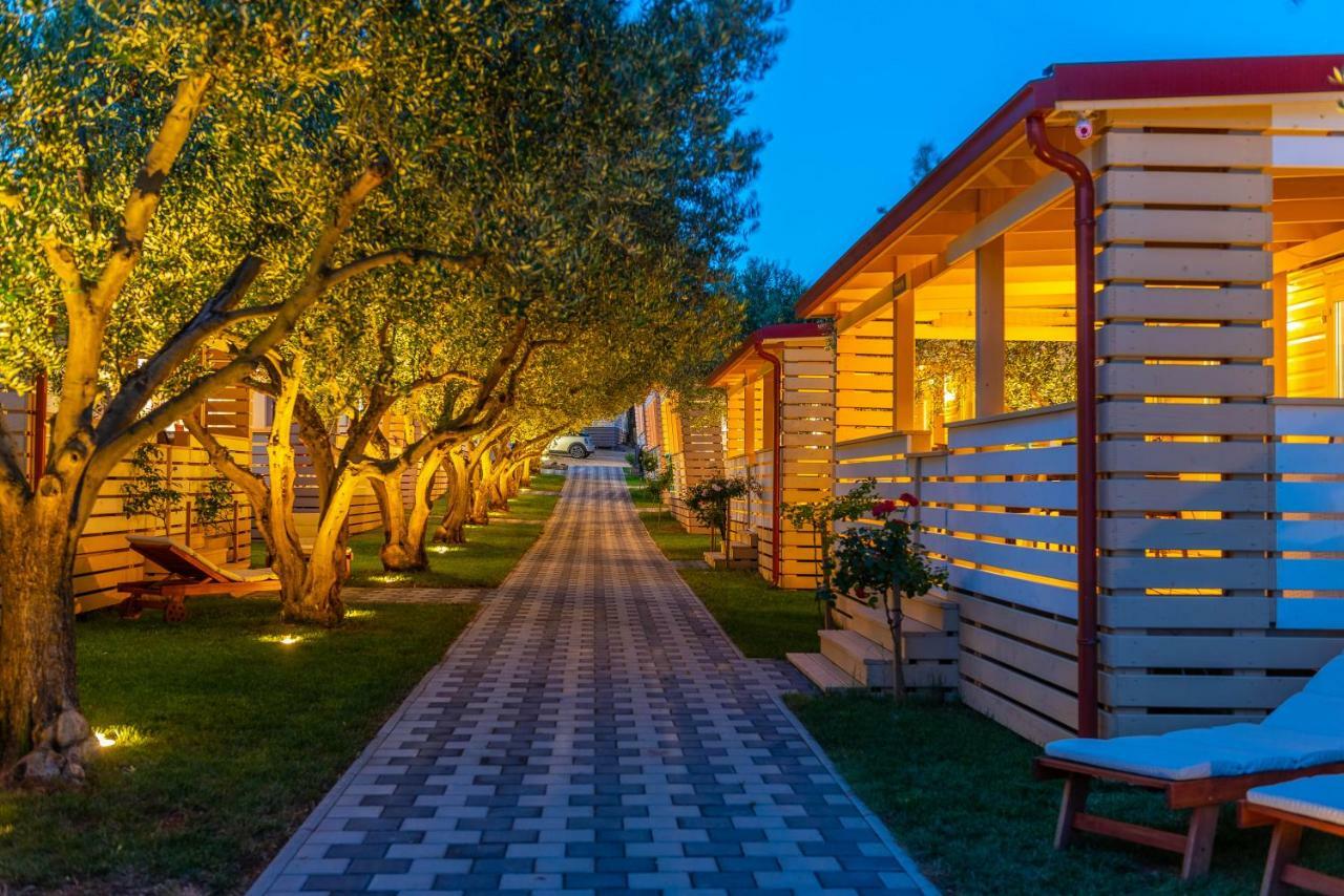 Camp Bepo Hotel Pakostane Ngoại thất bức ảnh